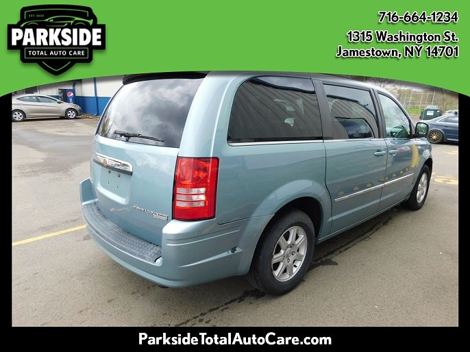2010 Chrysler Town & Country