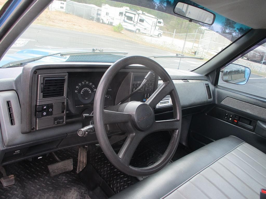 1989 Chevrolet C/K 1500 Cheyenne image 25