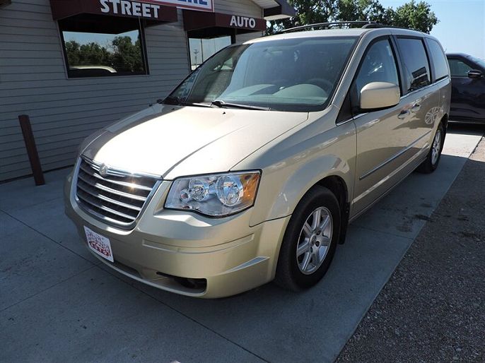 2010 Chrysler Town & Country