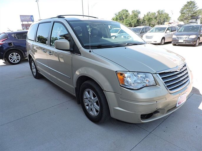 2010 Chrysler Town & Country