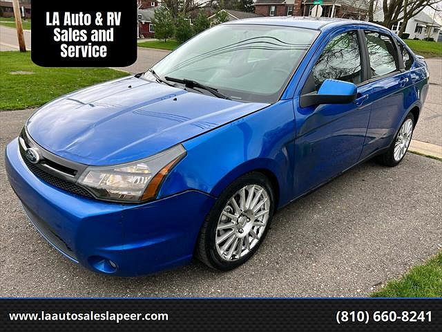 2011 Ford Focus SES image 0