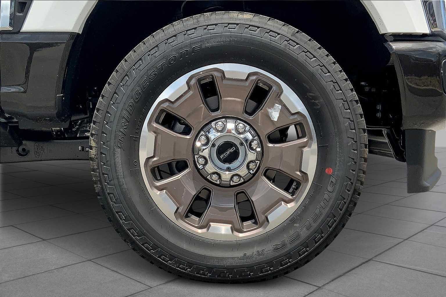2025 Ford F-250
