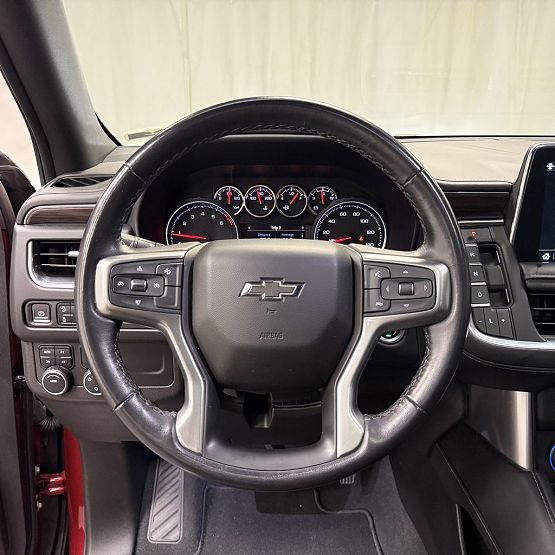 2021 Chevrolet Suburban Z71 photo 10