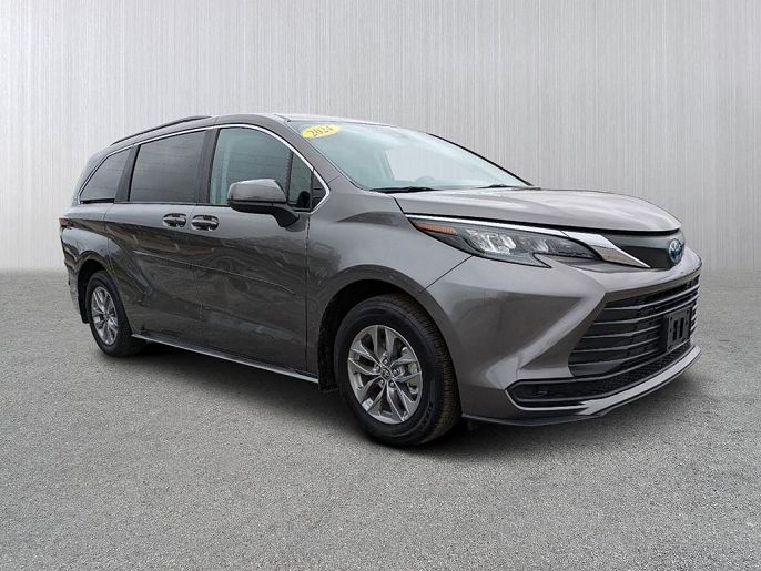 2024 Toyota Sienna