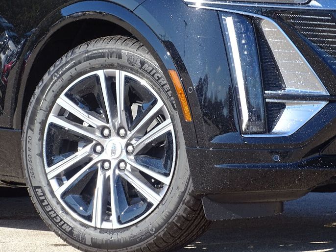 2025 Cadillac Lyriq