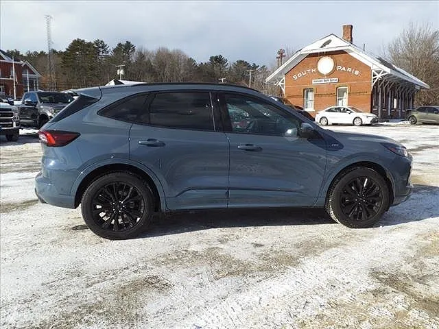 2024 Ford Escape