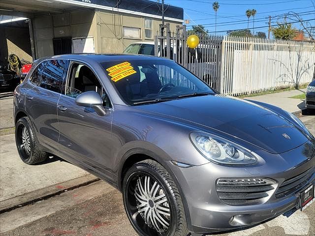 2011 Porsche Cayenne S image 0