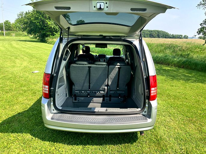 2008 Chrysler Town & Country