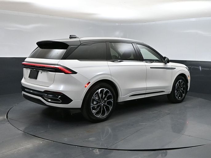 2026 Lincoln Nautilus