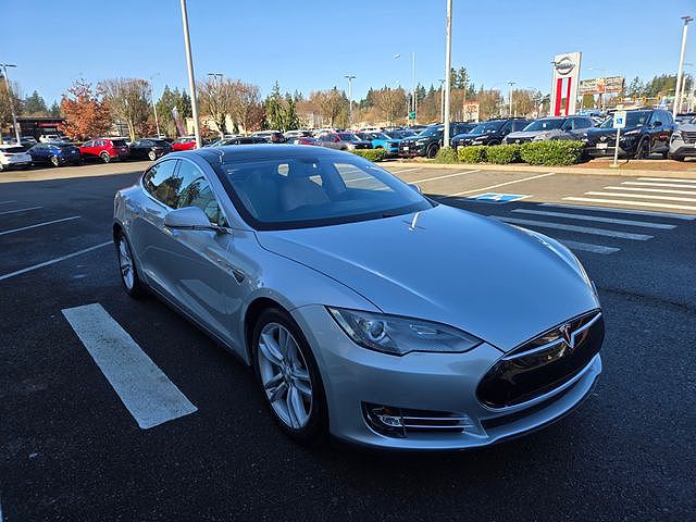 2013 Tesla Model S
