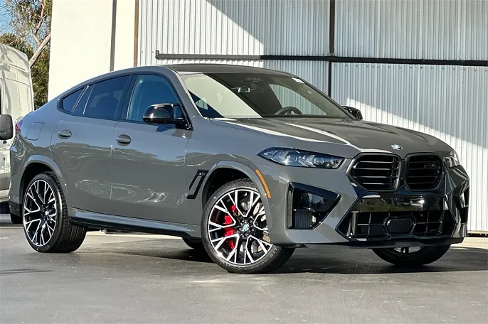 2025 BMW X6 M
