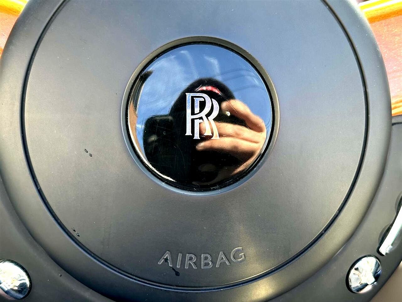 2014 Rolls-Royce Phantom Drophead image 21
