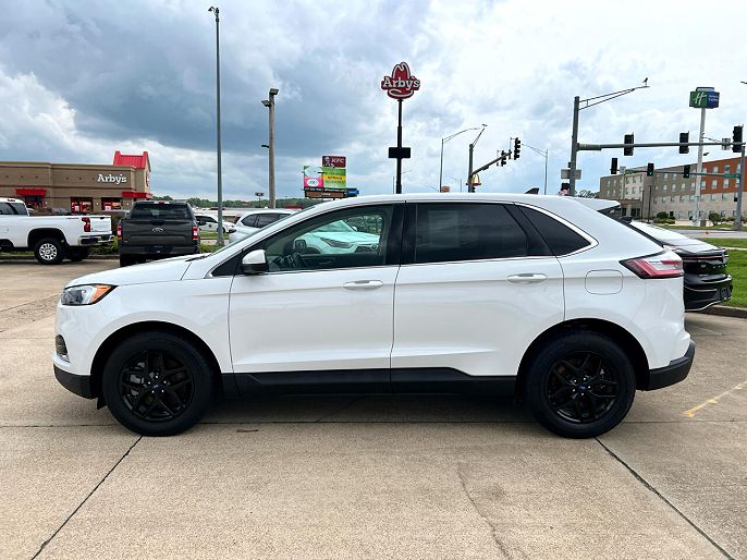 2022 Ford Edge