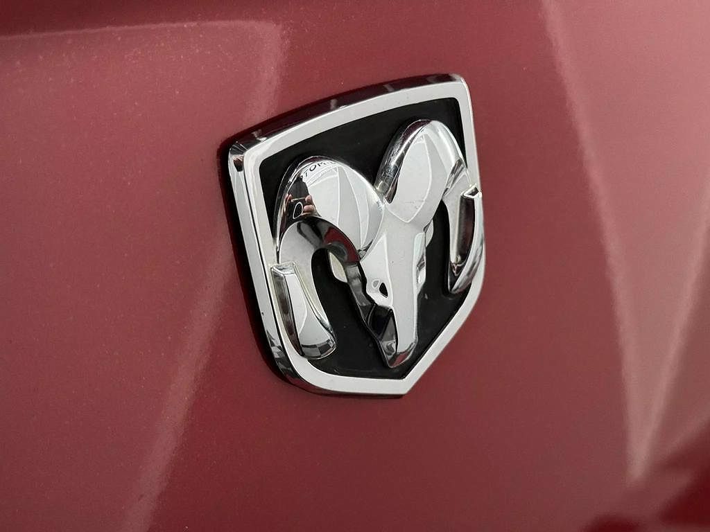 2010 Dodge Charger SXT image 12