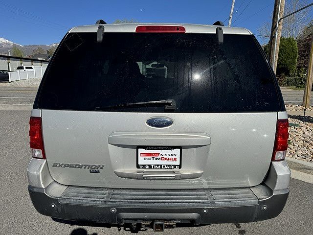 2006 Ford Expedition XLT image 3