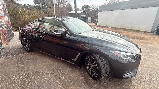 2017 Infiniti Q60