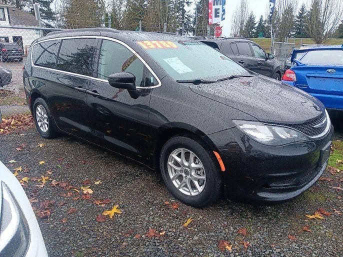 2021 Chrysler Voyager