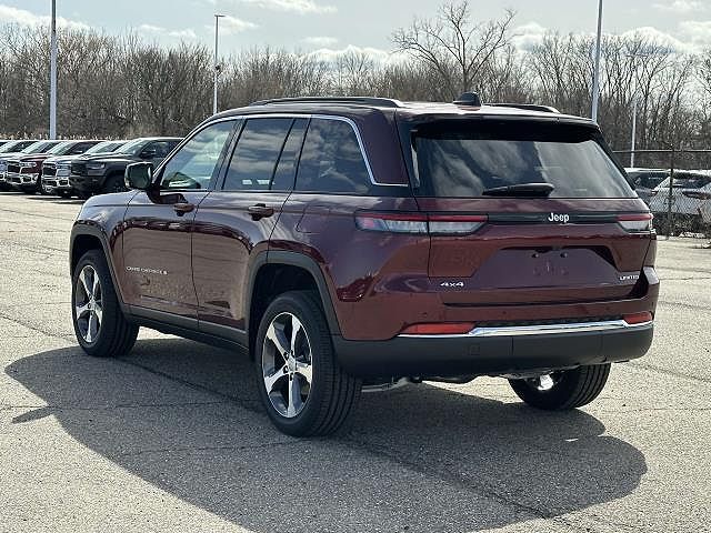 2025 Jeep Grand Cherokee
