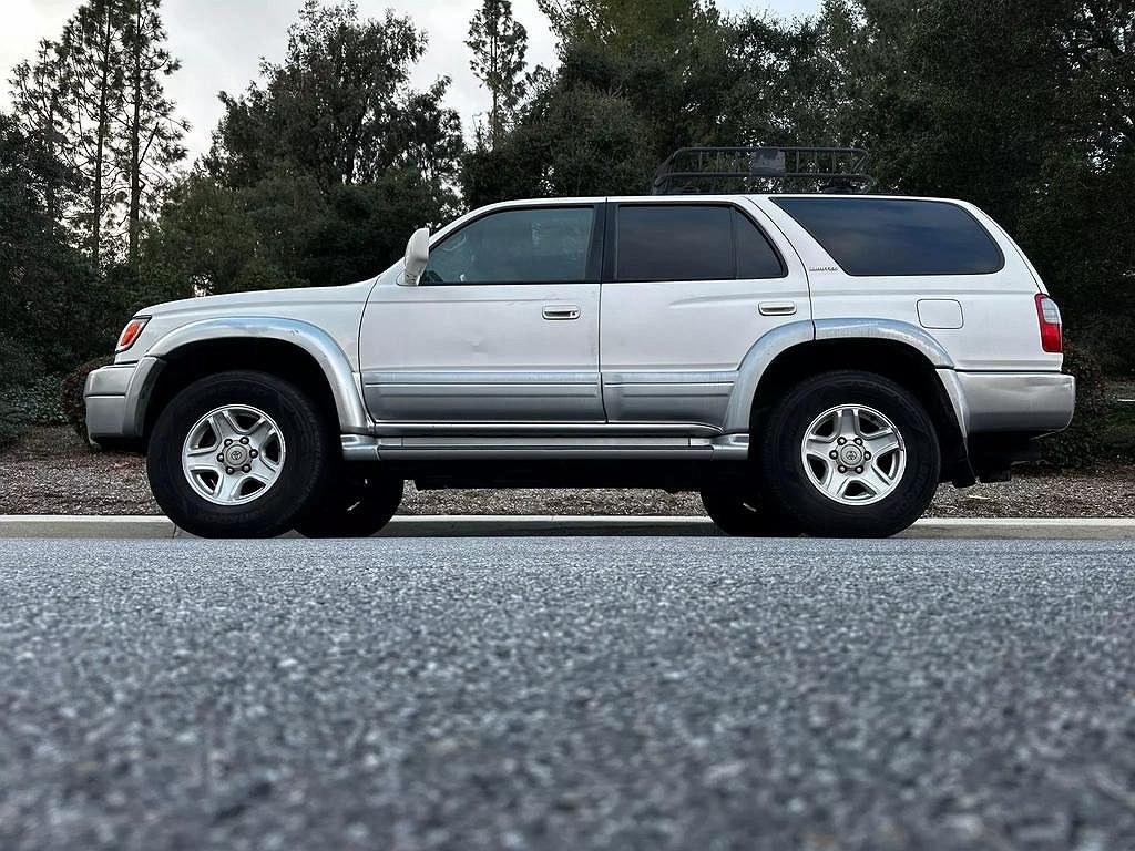 2000 Toyota 4Runner Limited Edition image 4