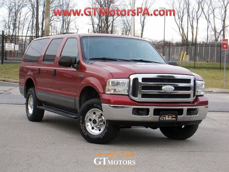 2005 Ford Excursion XLT image 0