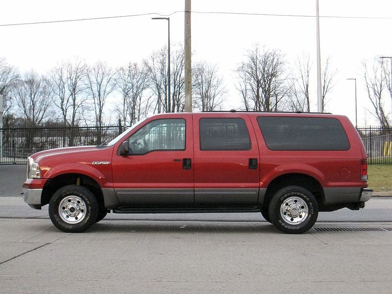 2005 Ford Excursion XLT image 6