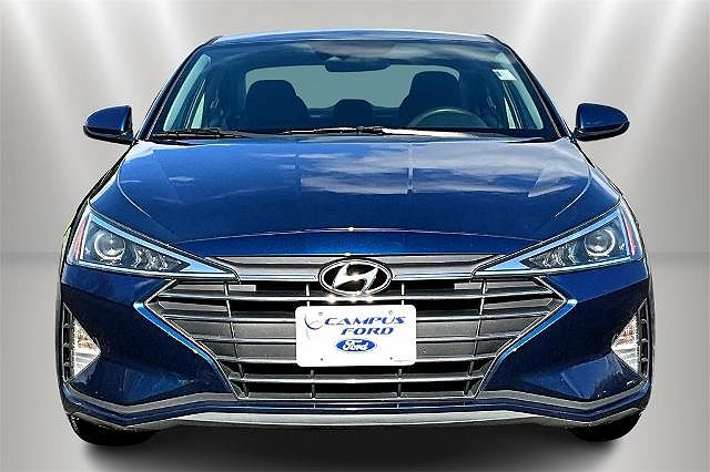 2020 Hyundai Elantra SEL image 2