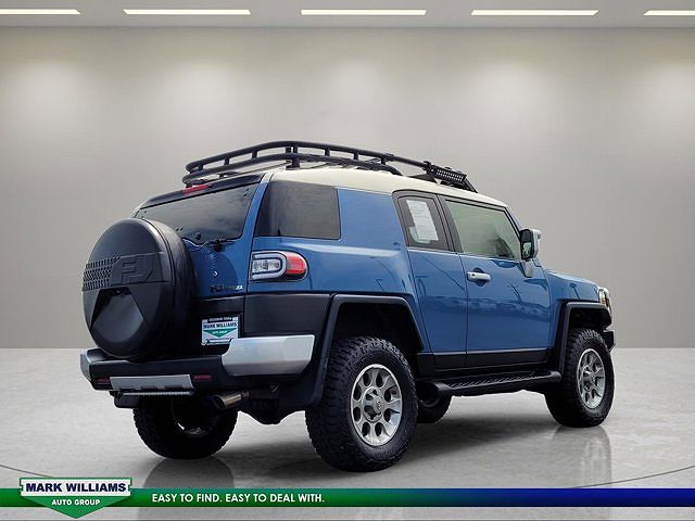 2013 Toyota FJ Cruiser