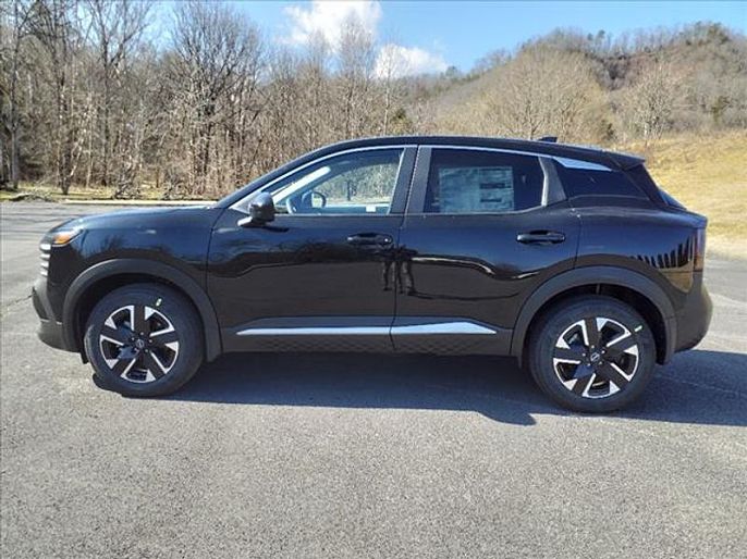 2025 Nissan Kicks