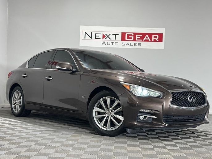 2015 Infiniti Q50