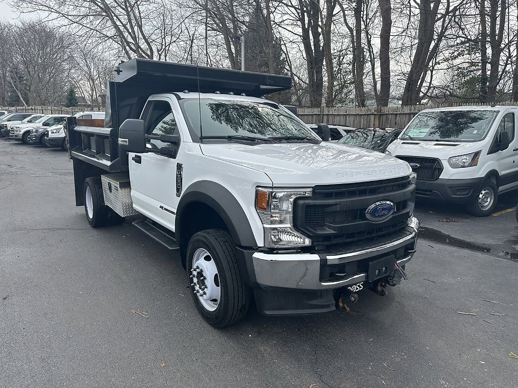 2022 Ford F-550 XL image 2