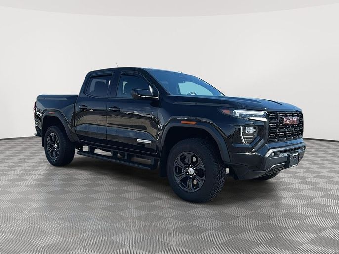 2024 GMC Canyon