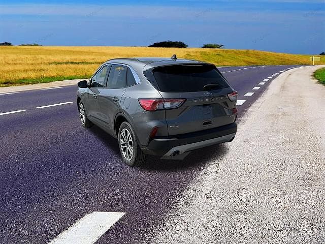 2022 Ford Escape