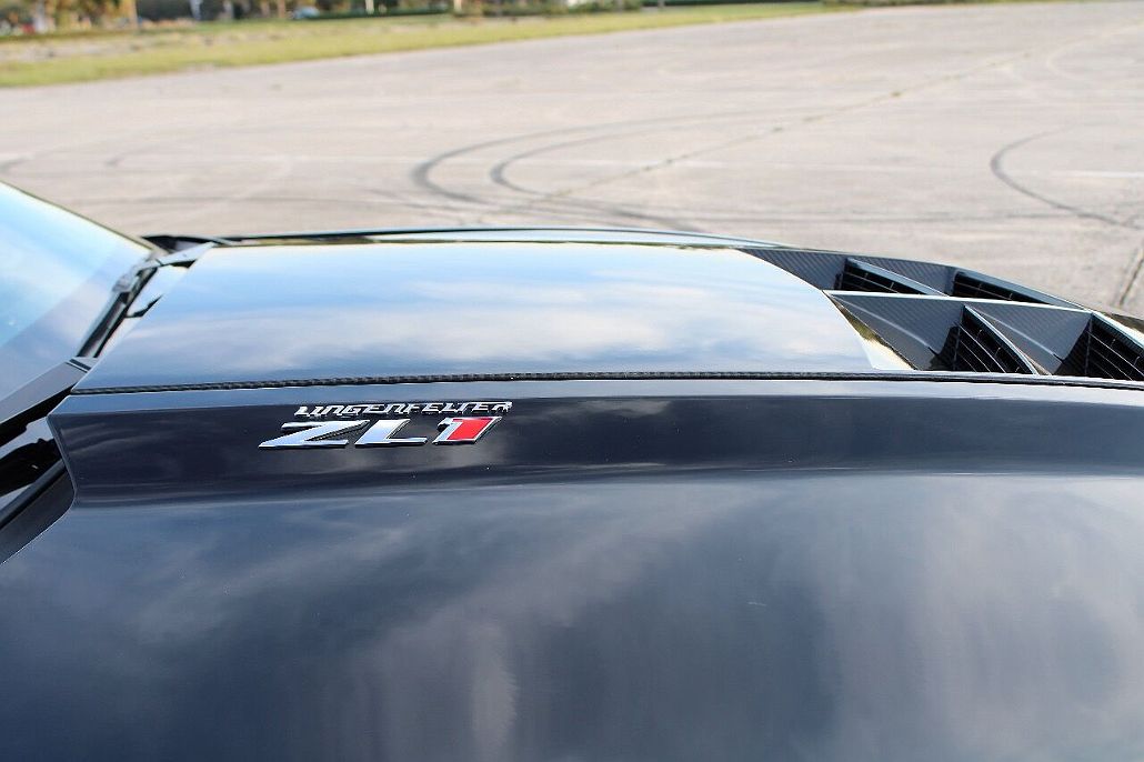 2012 Chevrolet Camaro ZL1 image 3