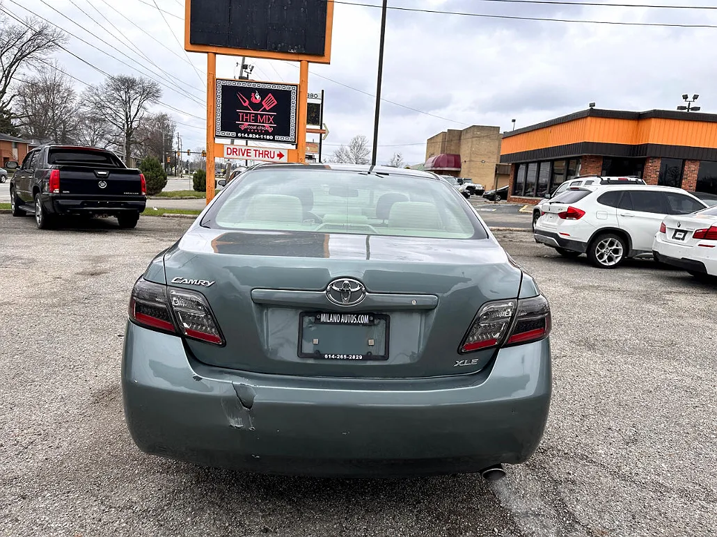 2007 Toyota Camry XLE image 4