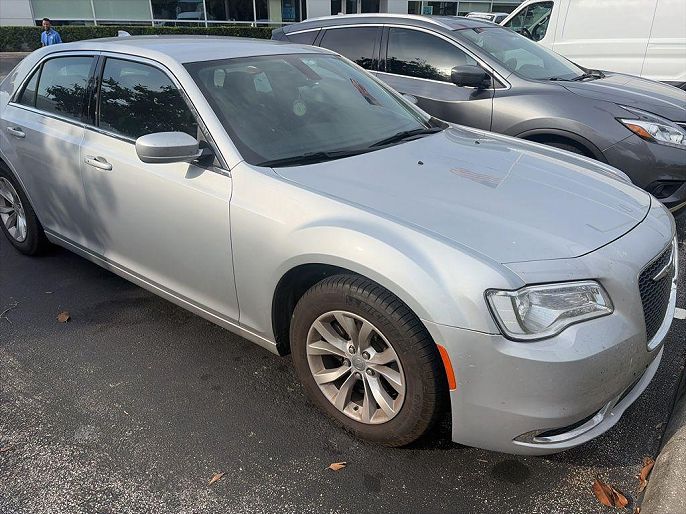 2023 Chrysler 300