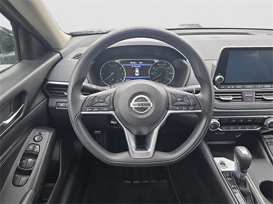 2020 Nissan Altima 2.5 S photo 4