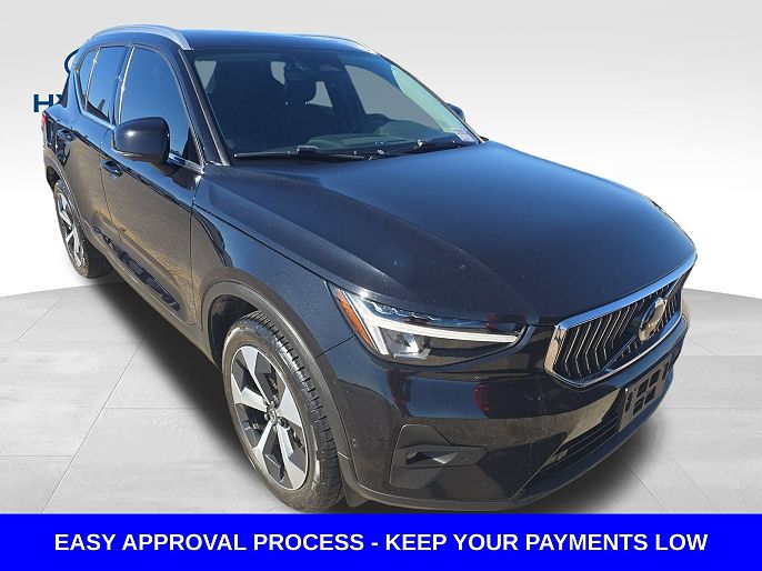 2024 Volvo XC40