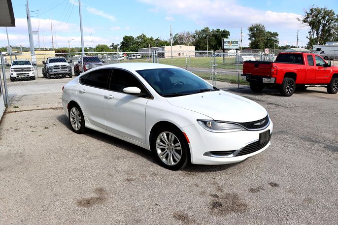2015 Chrysler 200
