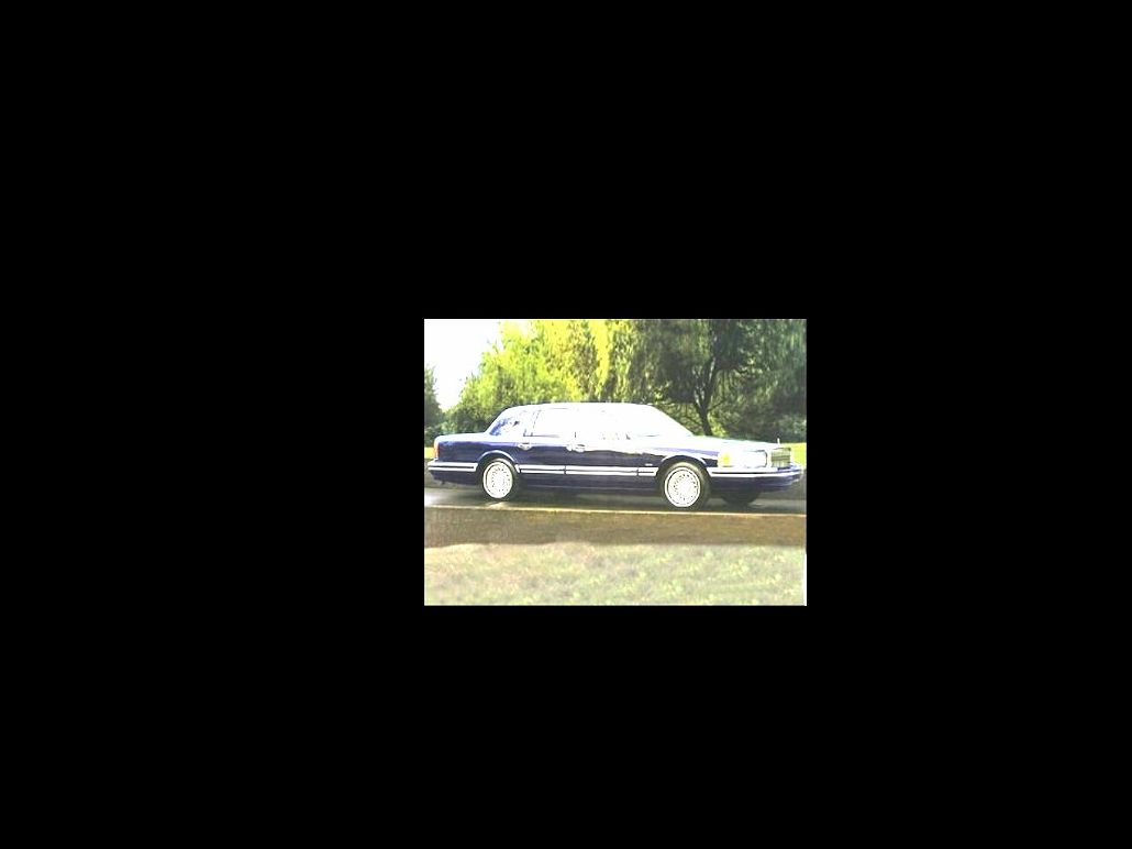 1994 Lincoln Town Car Executive image 0