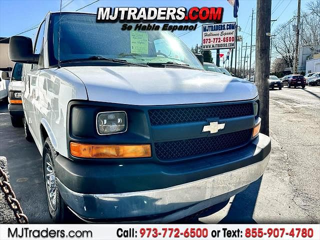 2009 Chevrolet Express 1500 image 0