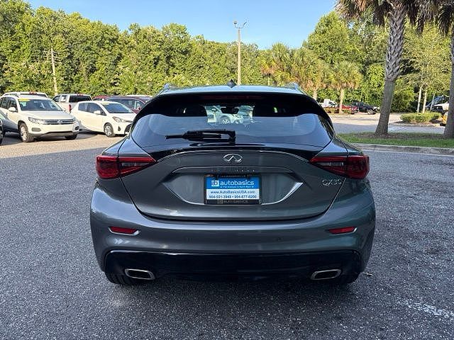 2017 Infiniti QX30