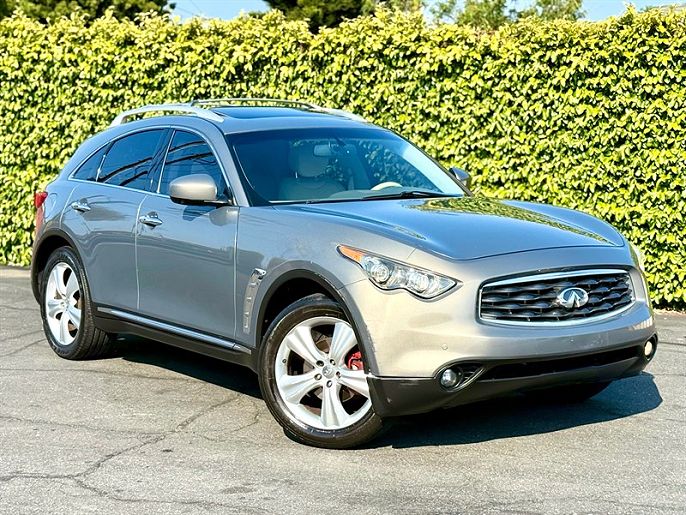 2011 Infiniti FX35