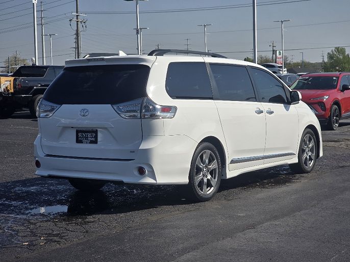 2019 Toyota Sienna