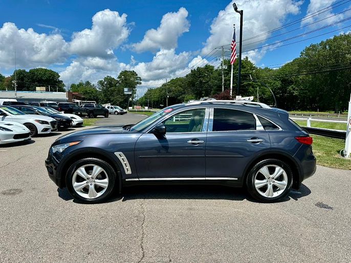 2011 Infiniti FX35
