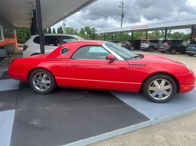 2002 Ford Thunderbird