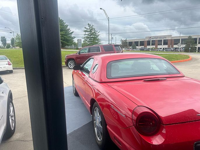 2002 Ford Thunderbird