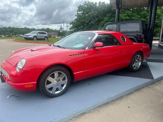 2002 Ford Thunderbird