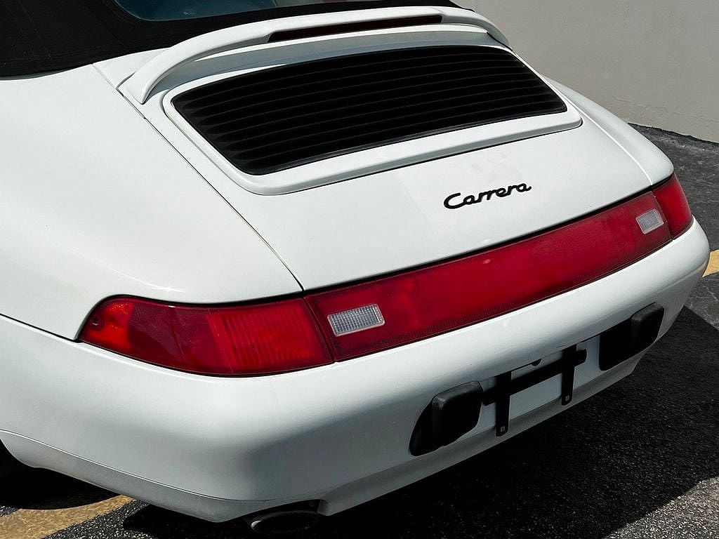 1995 Porsche 911 Carrera image 5