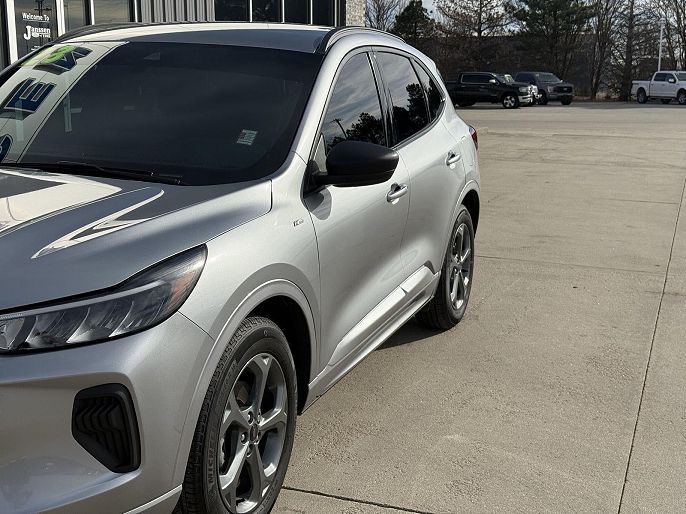 2024 Ford Escape