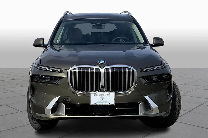 2025 BMW X7